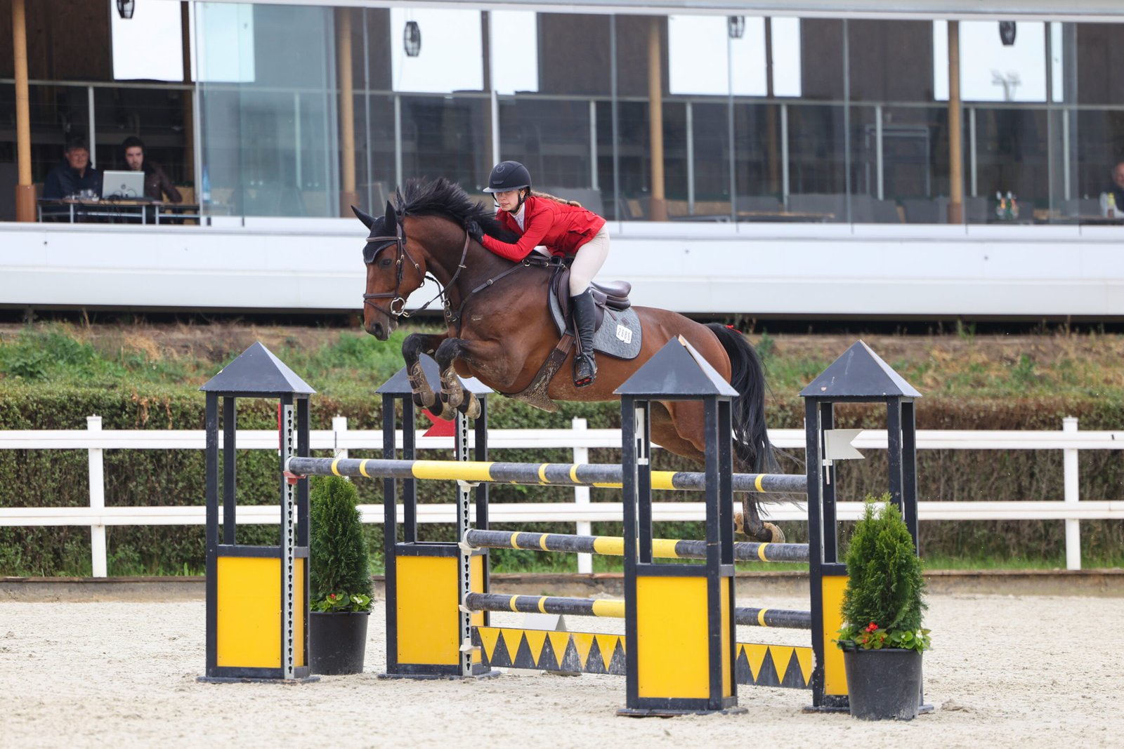 20240504_120033390_iOS